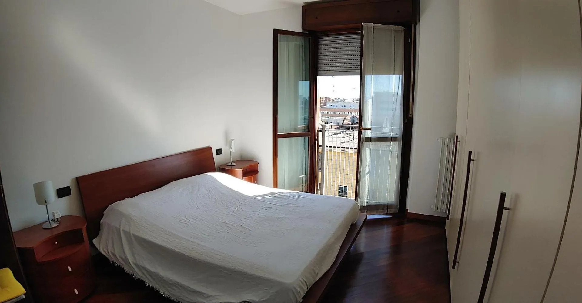 Apartment Villa4Holydays - M1 Subway Milan Italy